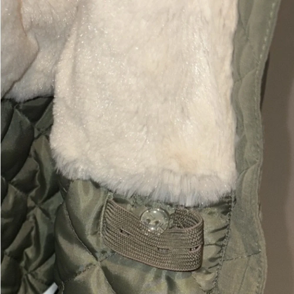 H&M Toddler Hooded Padded Parka w/Faux Fur Trim Size 3-4 Olive Green/Cream NWOT